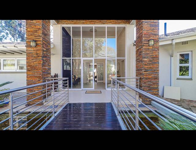 5 BEDROOM HOUSE FOR SALE IN BRYANSTON